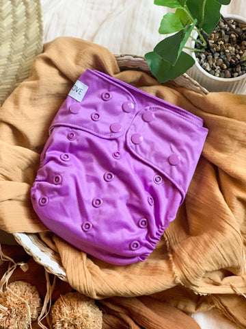 Bare Love 'Basics' cloth nappy - Violet vibes