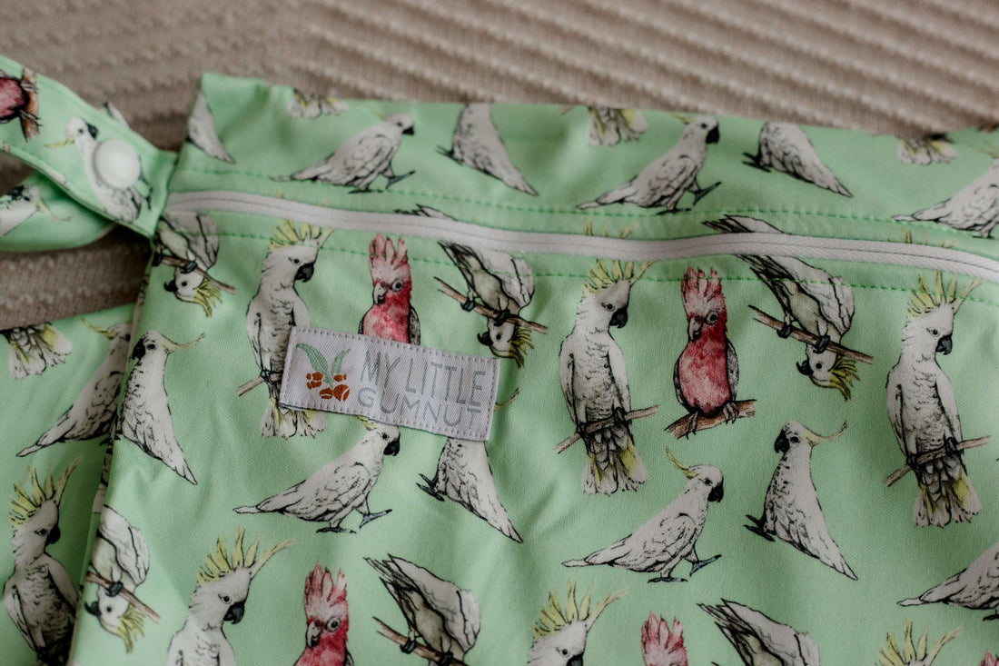 Large Wetbag "Cockatoo"